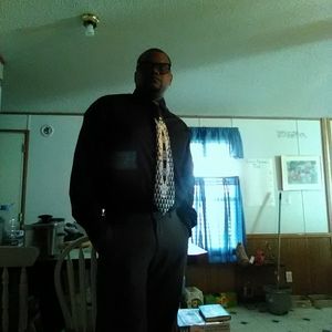 Meet your Posher, Curtis